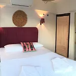 Smyrna Bed & Breakfast 3*