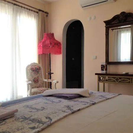 Smyrna Bed & Breakfast 3*