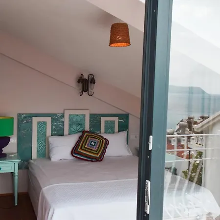 Bed & Breakfast Smyrna 3*