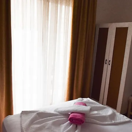 Smyrna Bed & Breakfast 3*